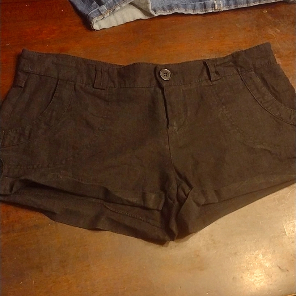Miley Cyrus Linen Shorts